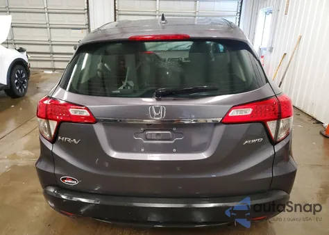 2019 Honda Hr-V Lx z USA, uszkodzony, nr VIN 3CZRU6H3XKG704521